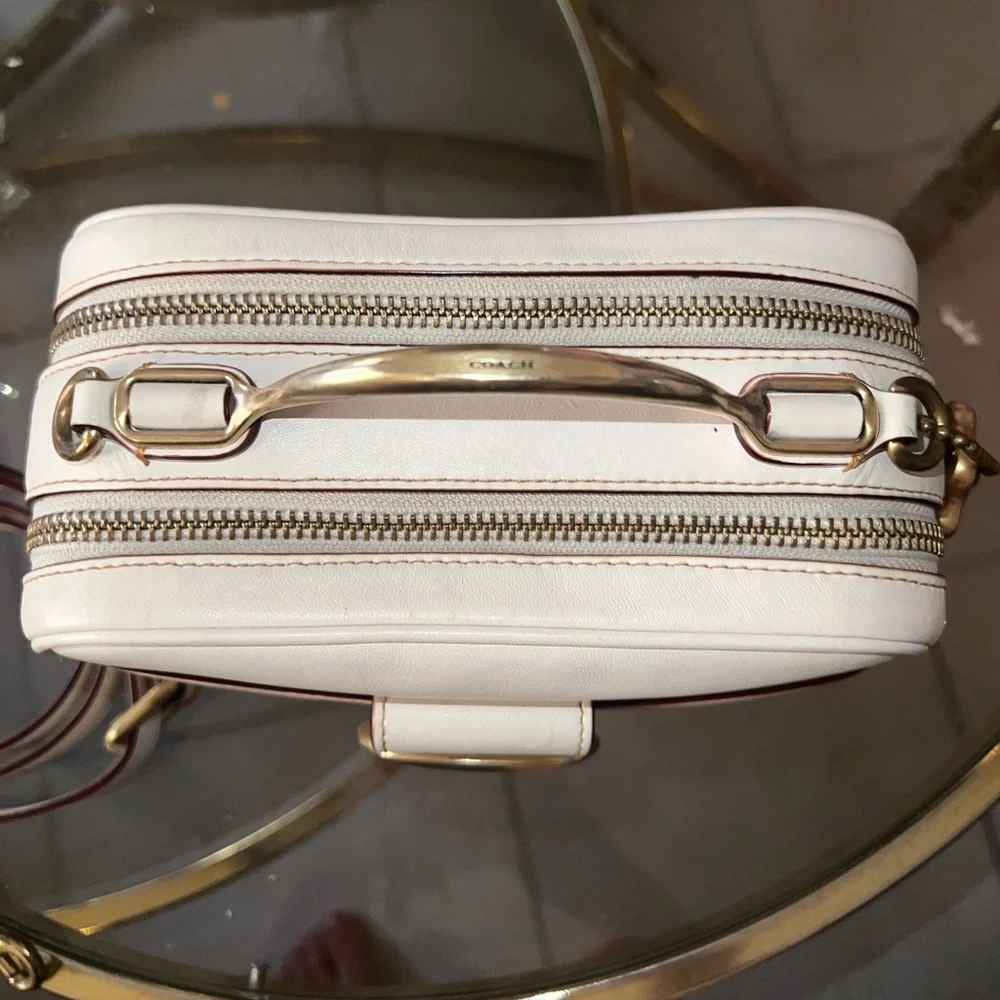 Coach Riley Lunchbox - Picture 4 of 4